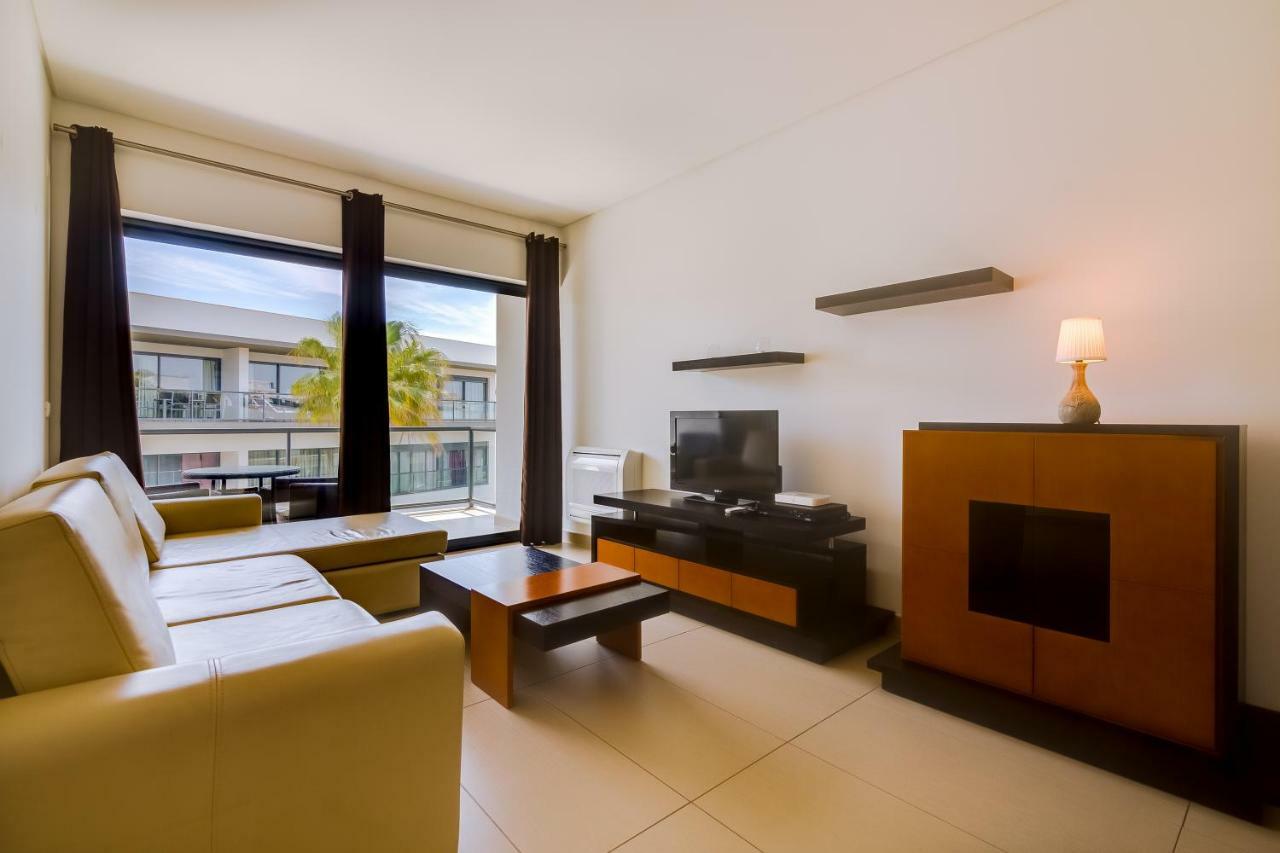Cavalo Preto Apartment *