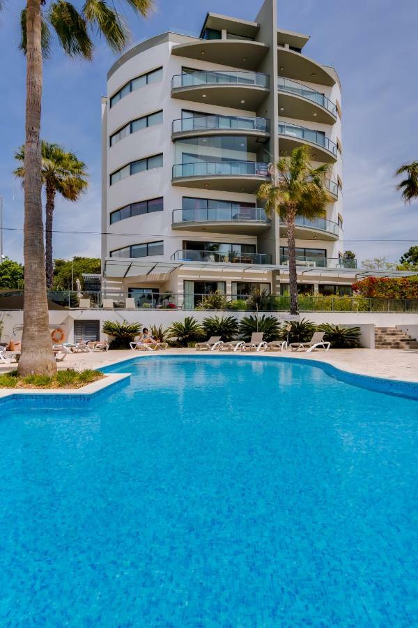 Cavalo Preto Apartment *